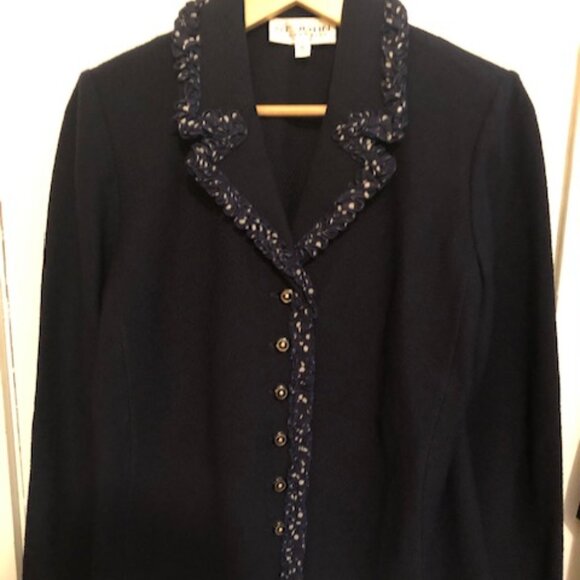 St. John Collection Jackets & Blazers - GORGEOUS St. John Navy Jacket; Ruffle; Size 10; Pre-Owned; Excellent Condition